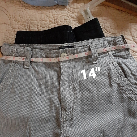 Gap Kids SIZE 14 Long Cargo Shorts - Picture 13 of 16